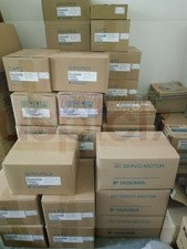 ONE NEW Yaskawa servo motor SGMAH-02A1A6C