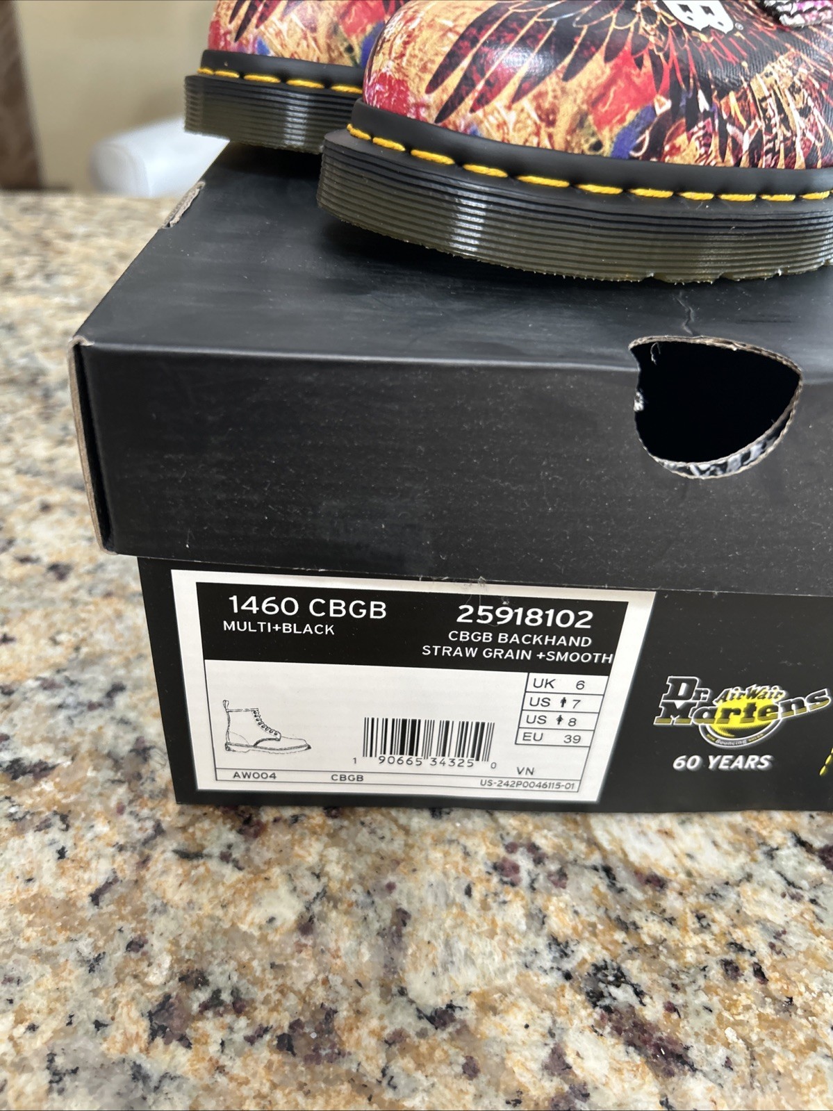 Dr Martens CBGB Boots Size Women’s US 8/Men’s 8 RARE image 2