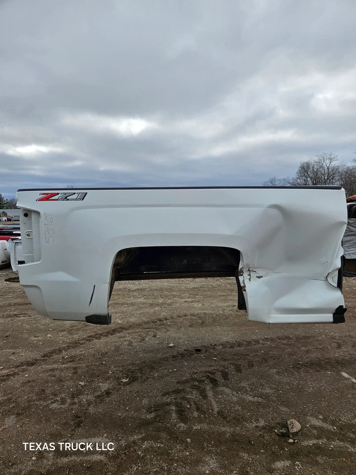 2014-2019 Chevrolet Silverado 1500 2500 3500 HD 6' 6" Short Bed - Image 2 of 4
