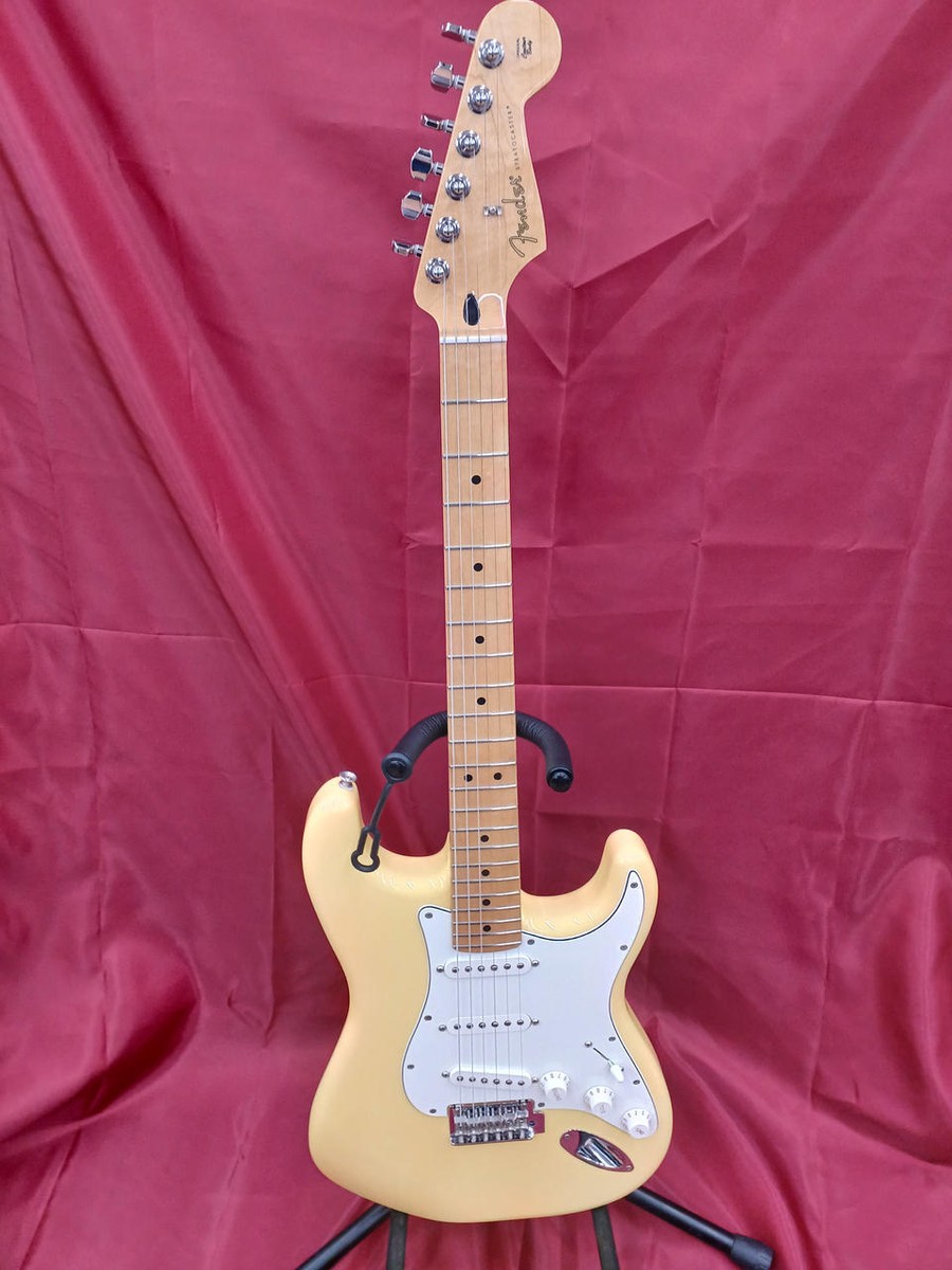 Fender Mexico エレキギター Player Stratocaster Amazon.com: Fender Player II Stratocaster, Maple Fingerboard