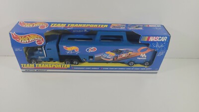 ホットウィール NASCAR TRANSPORTER Mattel Hot Wheels NASCAR Kyle Petty Team Transporter Truck