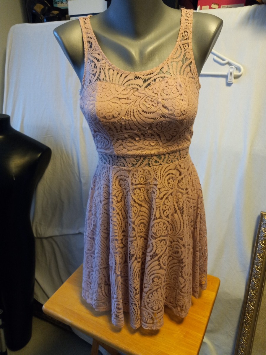 NEW American Rag et Cie Pink Lace Cocktail Dress Sheer Accent Sleeveless XS