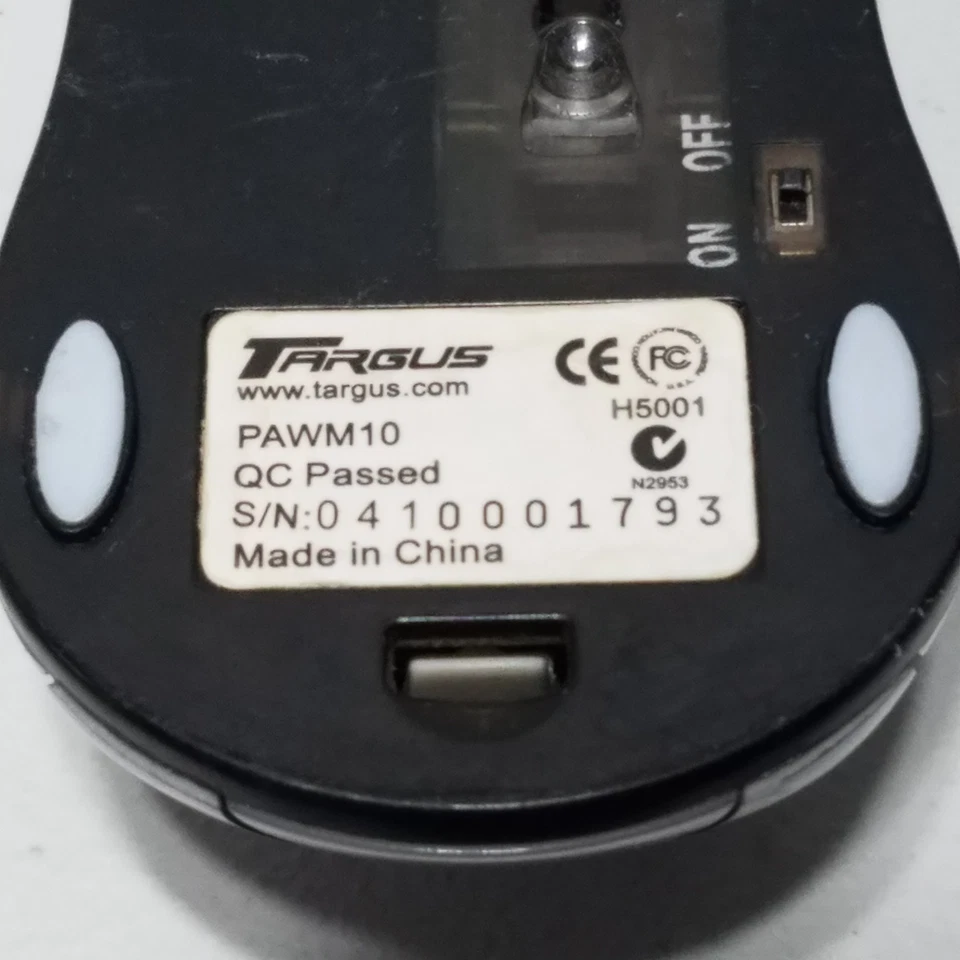 Targus PAWM10 Gray Wireless 2-Button Scroll Wheel Battery Powered Optical Mouse - Image 3 of 4