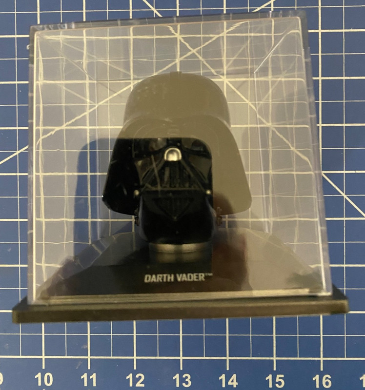 DeAgostini Star Wars Darth Vader Mini Helmet