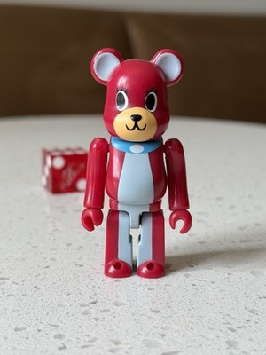 Be@rbrick Series 10 ARTIST Dreaming Be@r Dog Red w/CARD