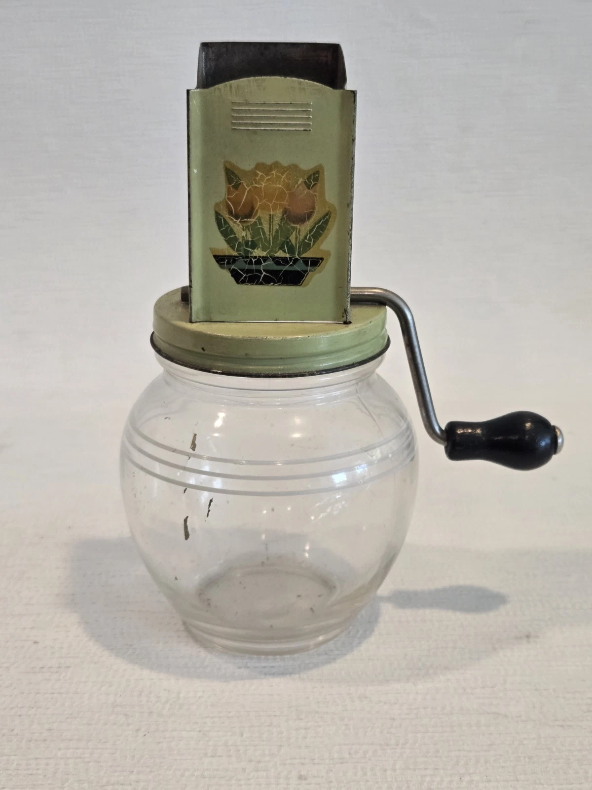 Vintage Androck Nut/Nutmeg/Spice Grinder Floral Design