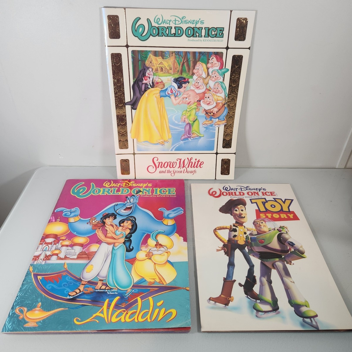 Walt Disney World on Ice Program Book Lot Of 3 - Snow White, Toy