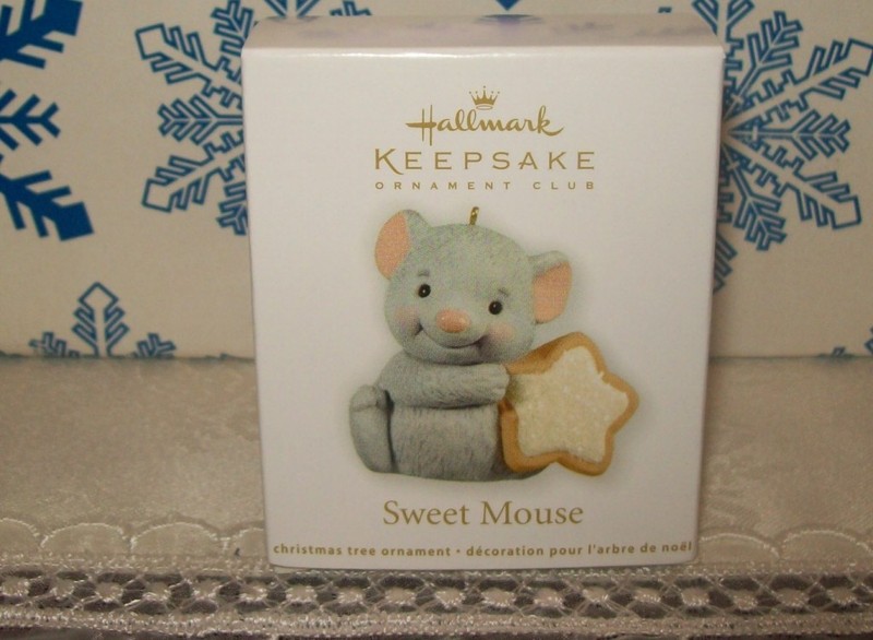HALLMARK SWEET MOUSE 2012 CHRISTMAS CLUB KEEPSAKE MINIATURE ORNAMENTS COOKIE