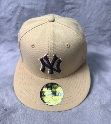 New York Yankees Hat Cap 7 Beige New Era 59 Fifty MLB Baseball Genuine Merch - Picture 1 of 8