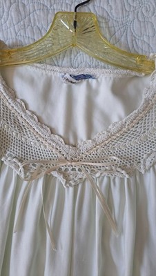 Bert Yelin For Iris White Long Nightgown Small USA Neiman Marcus VINTAGE Crochet