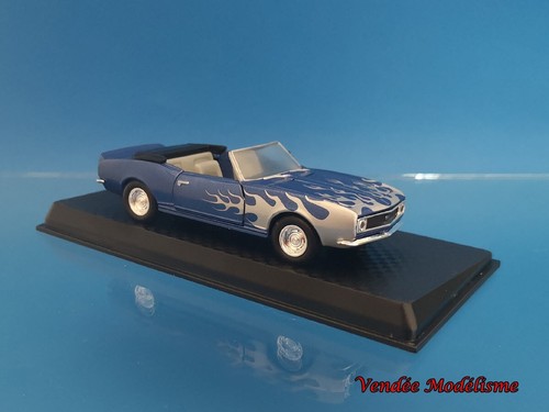 Voiture de collection - Chevrolet Camaro 1967 - Road Champs 1/43