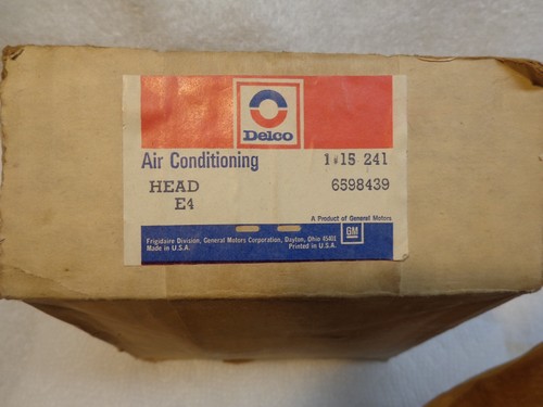 ‘NOS’ GM #6598439 Air Conditioning Compressor Head .. Delco #15-241 .. USA Made - Picture 2 of 16