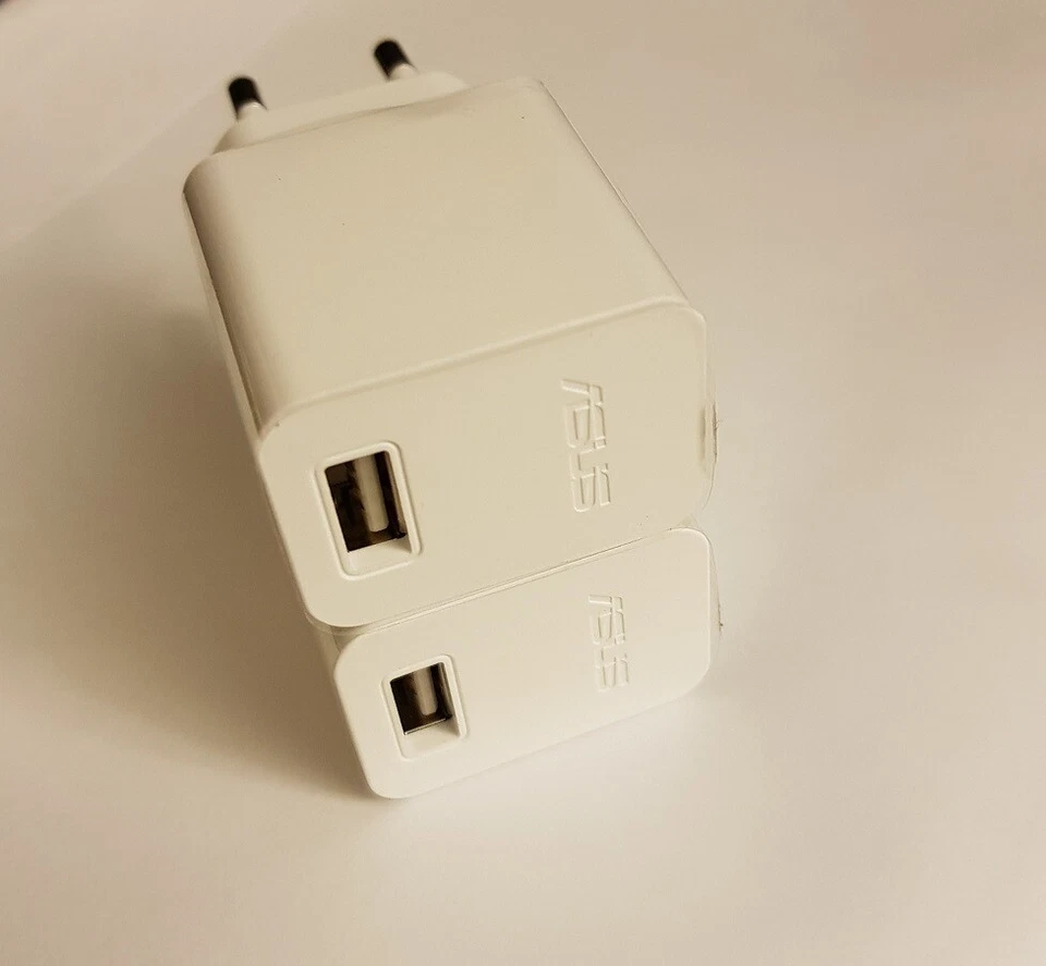 2x ASUS USB AC Adapter Power Supply Phone Tablet Charger Plug Type C Europe - Image 3 of 4