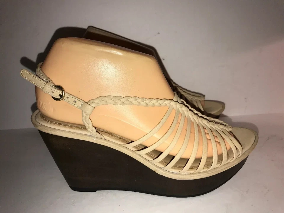B MAKOWSKY 尺寸 8 TAN 皮革编织 SLINGBACK WEDGE HEEL 女士 PUMPS WS11-7-6 — 第 3/4 张图片