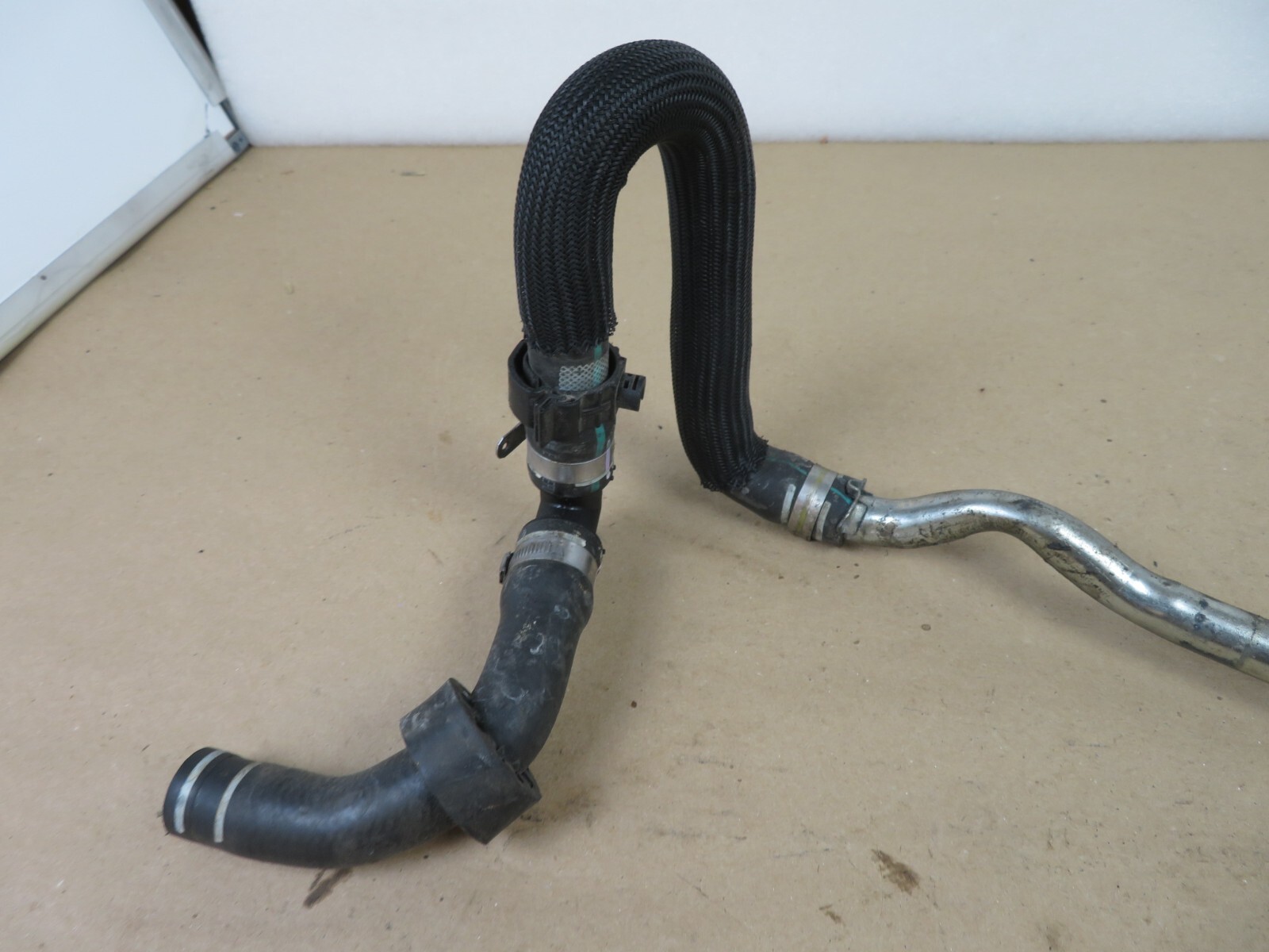 2014-2017 MASERATI GHIBLI SQ4 3.0L V6 ENGINE COOLANT HOSE TUBE LINE PIPE OEM