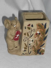 Fun!,Vtg Sandstone vase,elephant playing fiddle,grow bamboo, air fern, Fun! 5176