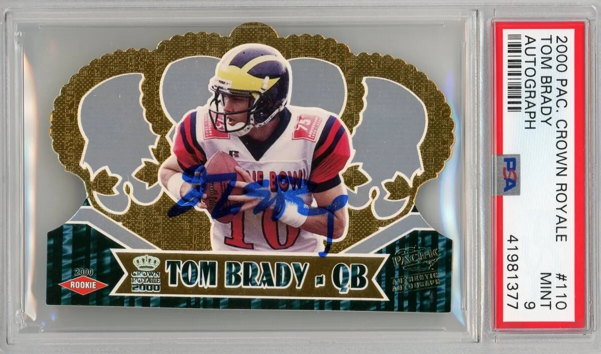 Tom Brady 2000 Pacific Crown Royale Rookie Autograph #110 RC PSA 9 Mint GOAT