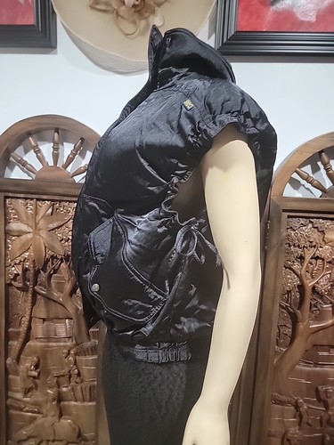 SKEA PARIS VEIL adjustable Armhole Puffer Size 6 Vest Black Full Zip Pockets #W5 - Picture 5 of 12