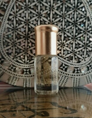 WOODY OUD  von Surrati Musk 3ml Attar Misk Parfümöl Duftöl hohe Qualität
