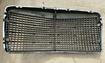 Mercedes-Benz W114 W115 Front Grille Chrome | OE