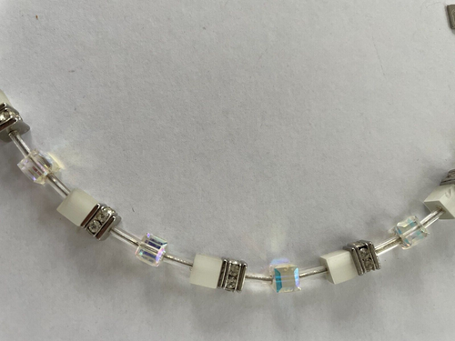 Coeur De Lion Ladies Synthetic White Tiger's Eye &Swarovski GeoCube Necklace - 第 3/5 張圖片