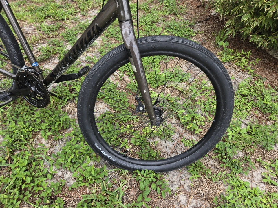 Bicicleta híbrida Specialized Roll Aluminum Comfort Foto 4 de 4