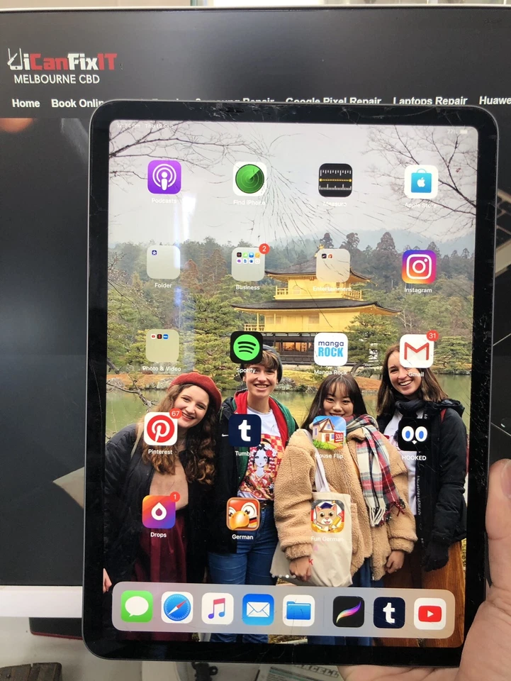 iPad Pro 12.9” 3rd Screen Repair Glass Replacement - LCD Must Work - Fix Mail-in - Image 3 of 4