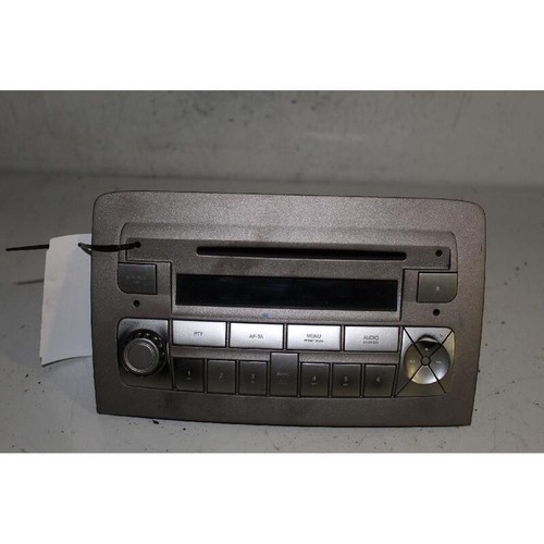 RADIO PARA LANCIA MUSA (04-07) (07-11) 1.4 16V (70KW) MNV 5P/B/1368CC 2004 - 第 1/6 張圖片