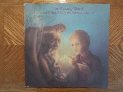 THRESHOLD LP RECORD STEREO /MOODY BLUES/EVERY GOOD BOY DESERVES FAVOUR/ EX