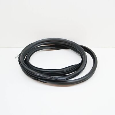 MERCEDES-BENZ VITO W639 REAR VENTILATOR WINDOWS SEAL A6396712720 NO   DUTIES