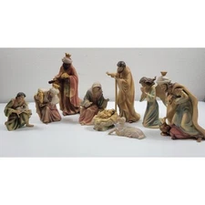 Vintage Member's Mark Sam's Club 10-Piece Nativity Set Hand Painted Christmas