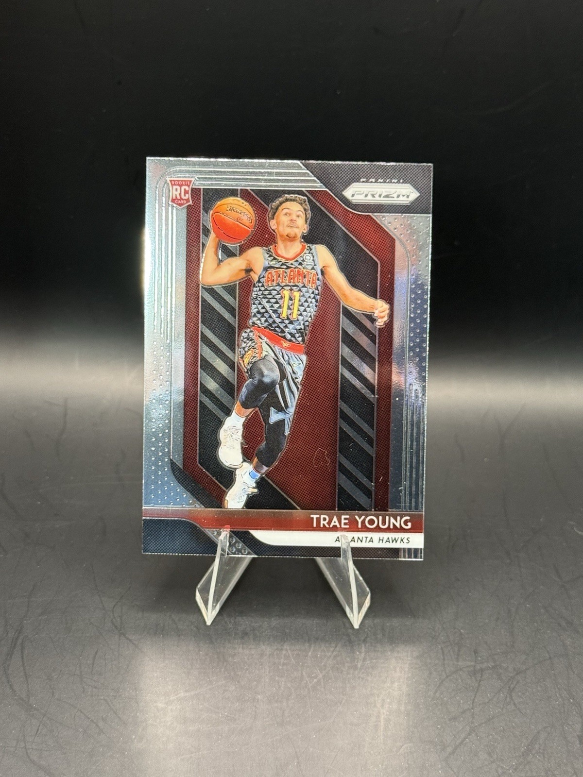 TRAE YOUNG 2018-19 Panini Prizm Base Rookie Card 🔥