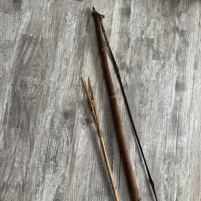 Aboriginal Australian HAND CRAFTED BOW AND ARROW Wood & Bamboo Vintage Original