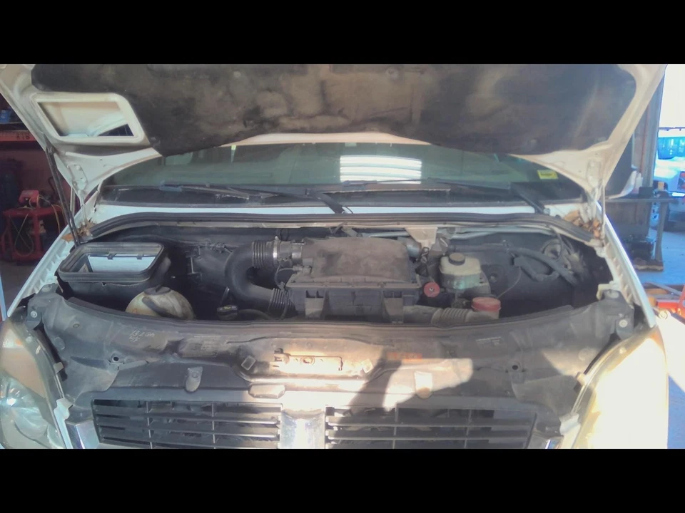 Compresor de aire acondicionado usado para: Dodge Sprinter 2500 2008 3,0 L diésel sin servicio pesado re Foto 3 de 4