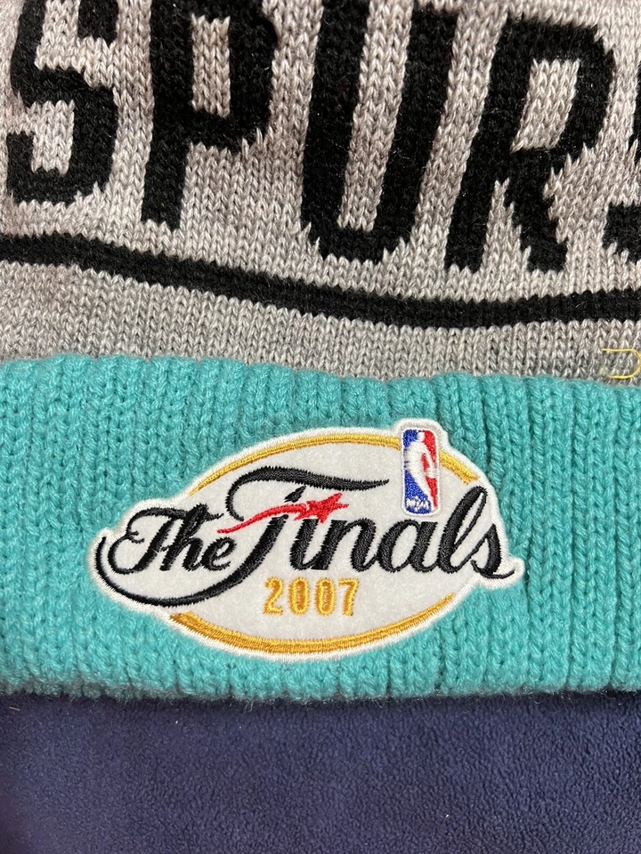 Gorro Mitchell & Ness 'The Finals' San Antonio Spurs Agotado Auténtico 2007 Nuevo Foto 2 de 4