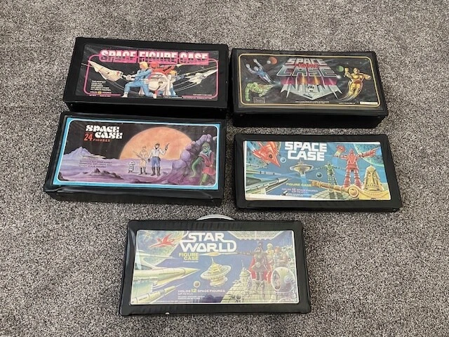5 Different Space Figure Cases - 5 Awesome Things on eBay this week