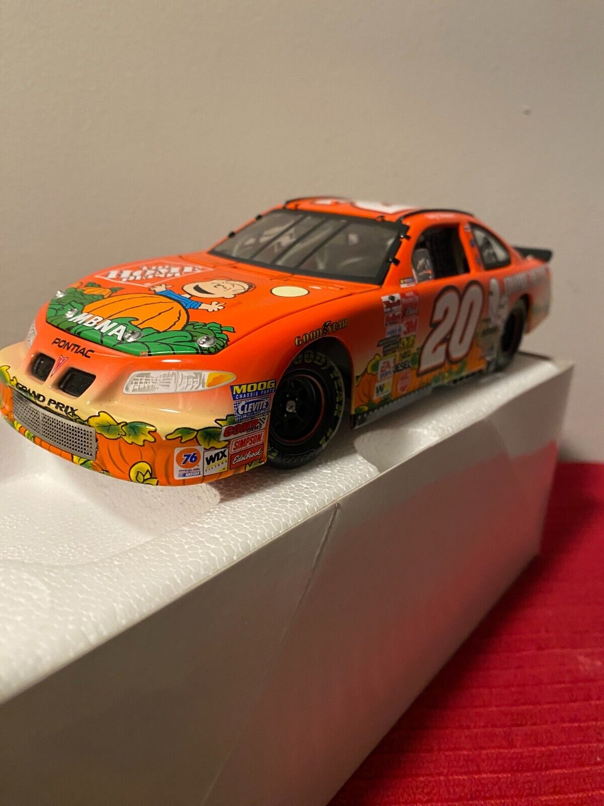 Picture 17 of 24