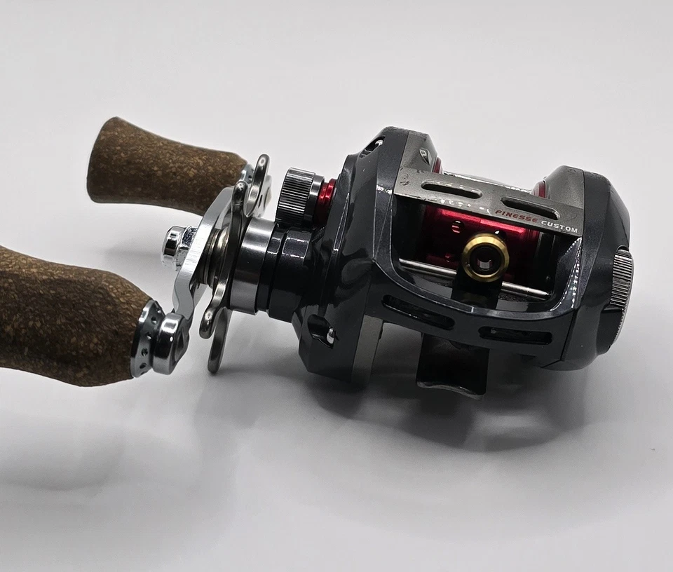 Катушка для заброса приманки Daiwa Alphas Finesse на заказ 105H для правой руки из Японии - Изображение 4 из 4