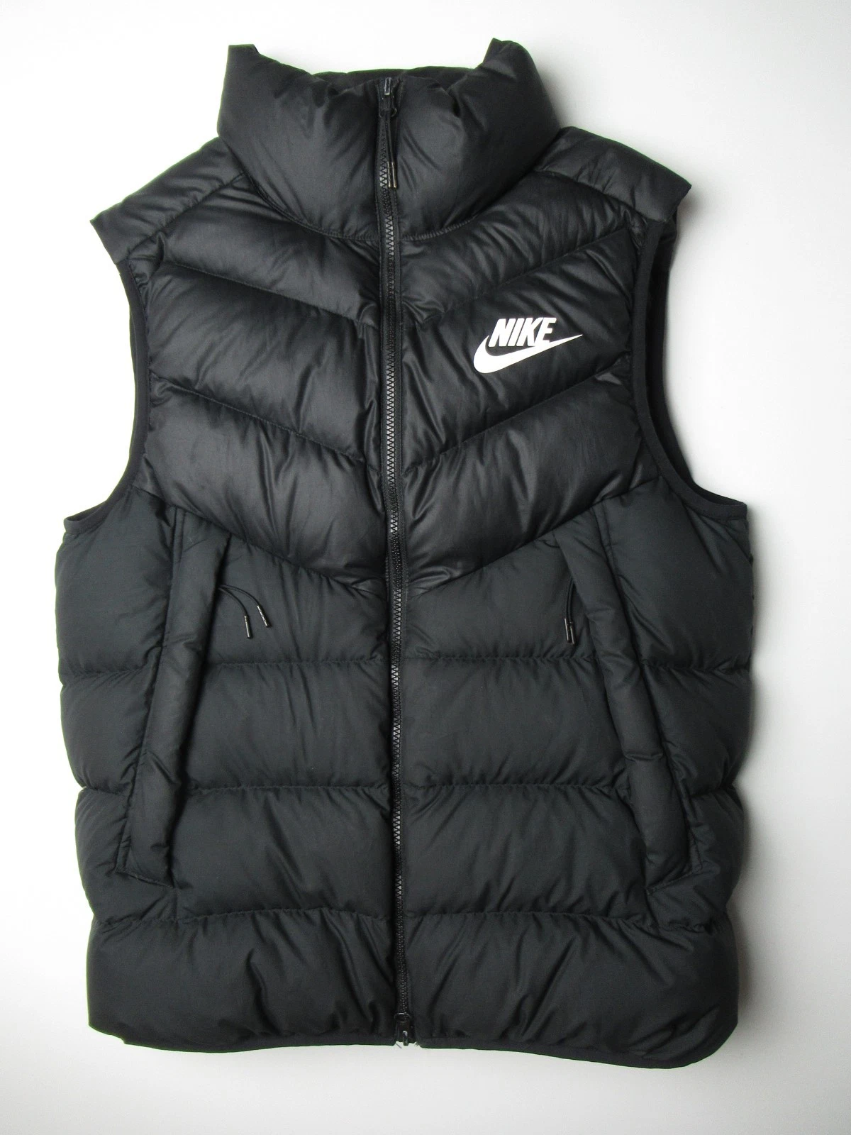 Nike Windrunner Down Puffer Vest - Black - 928859-010 Mens M Medium FREE SHIP
Opens in a new window