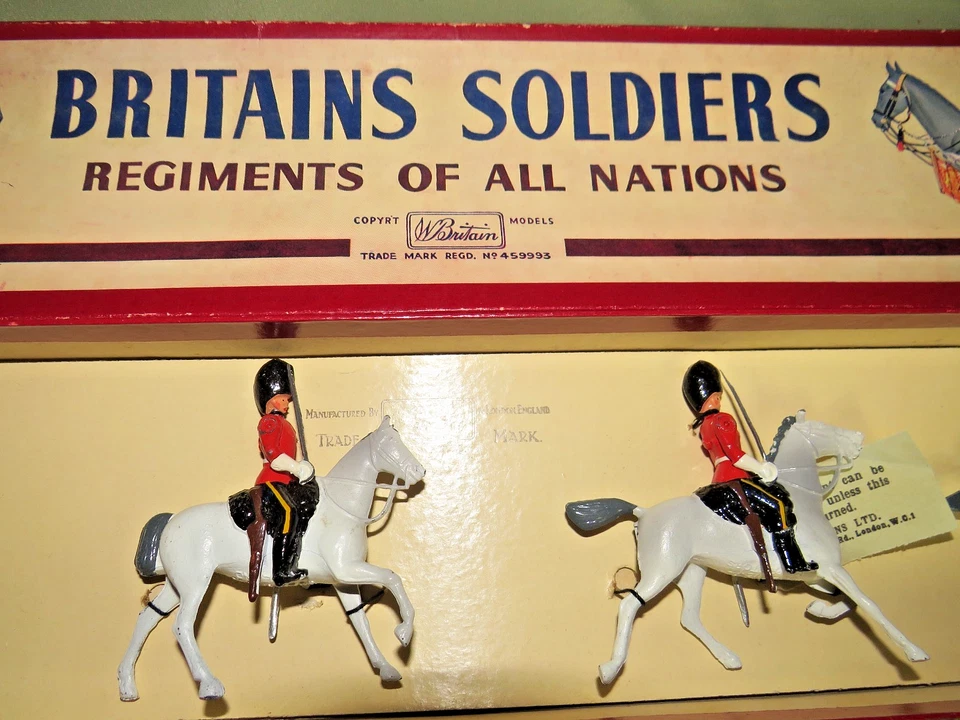 JUEGO GRAN Bretaña #32 real escoceses grises caballería juguete plomo soldados en caja lote #54a Foto 4 de 4