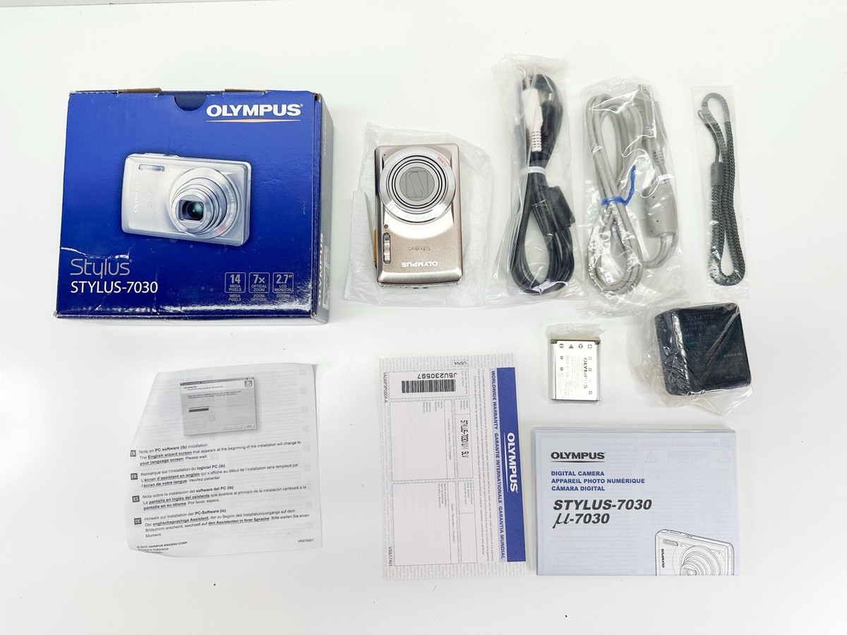 Olympus Stylus Tough 7030 / µ (mju) 7030 14.0MP Digital Camera