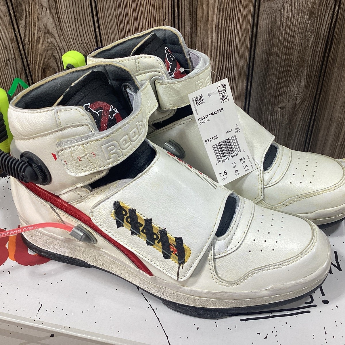 Reebok Ghost Smashers x Ghostbusters Ecto-1 Vibes 2020 FY2106