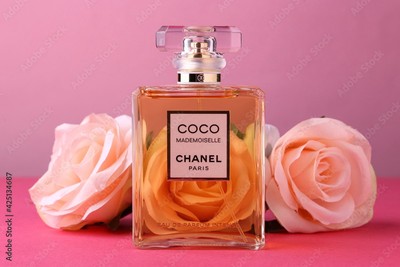 Coco Chanel Eau de Parfum Spray 3.4 Oz 100 ml