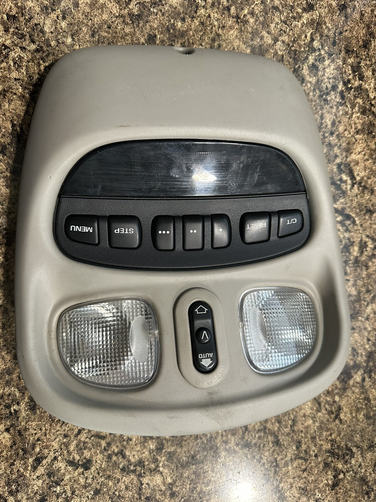 20022007 Jeep Liberty overhead console dome light GREY 56010438AC eBay