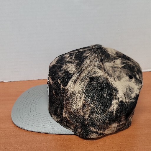 MITCHELL NESS BROOKLYN NETS MARBLE SNAPBACK HAT - image 4