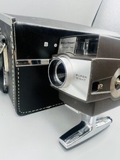 VINTAGE BELL  HOWELL OPTRONIC EYE AUTOLOAD SUPER 8 CAMERA W/ CASE