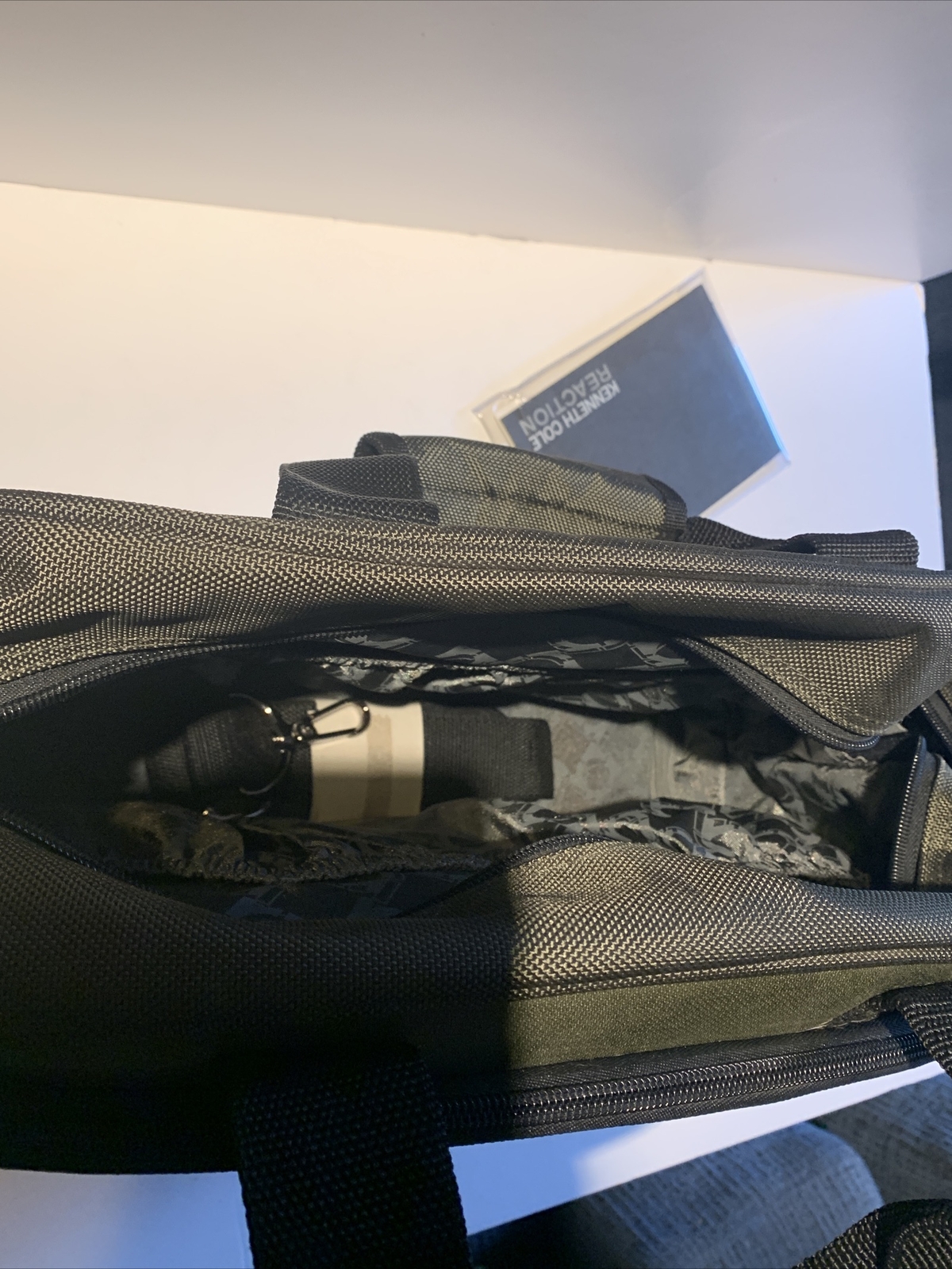 New Kenneth Cole Reaction Carry on Bag Luggage Green Quattro Collection 