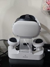 Meta Oculus Quest 2 256gb  Vr Headsetwhite With Carrying Case & Charging Base