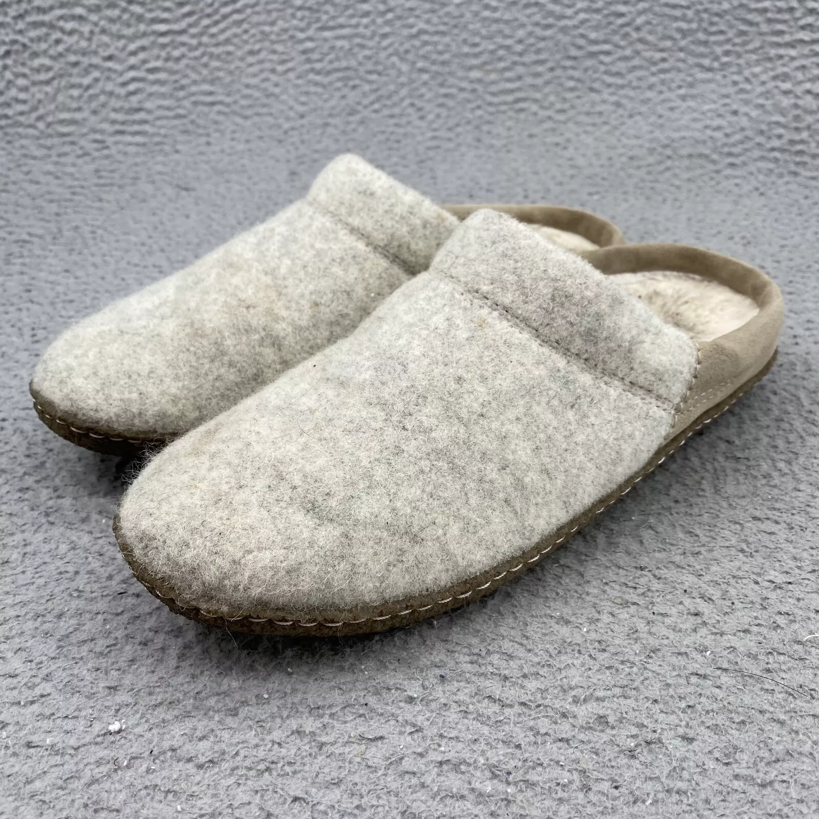sorel slippers wool nakiska scuff fleece lined loungewear 