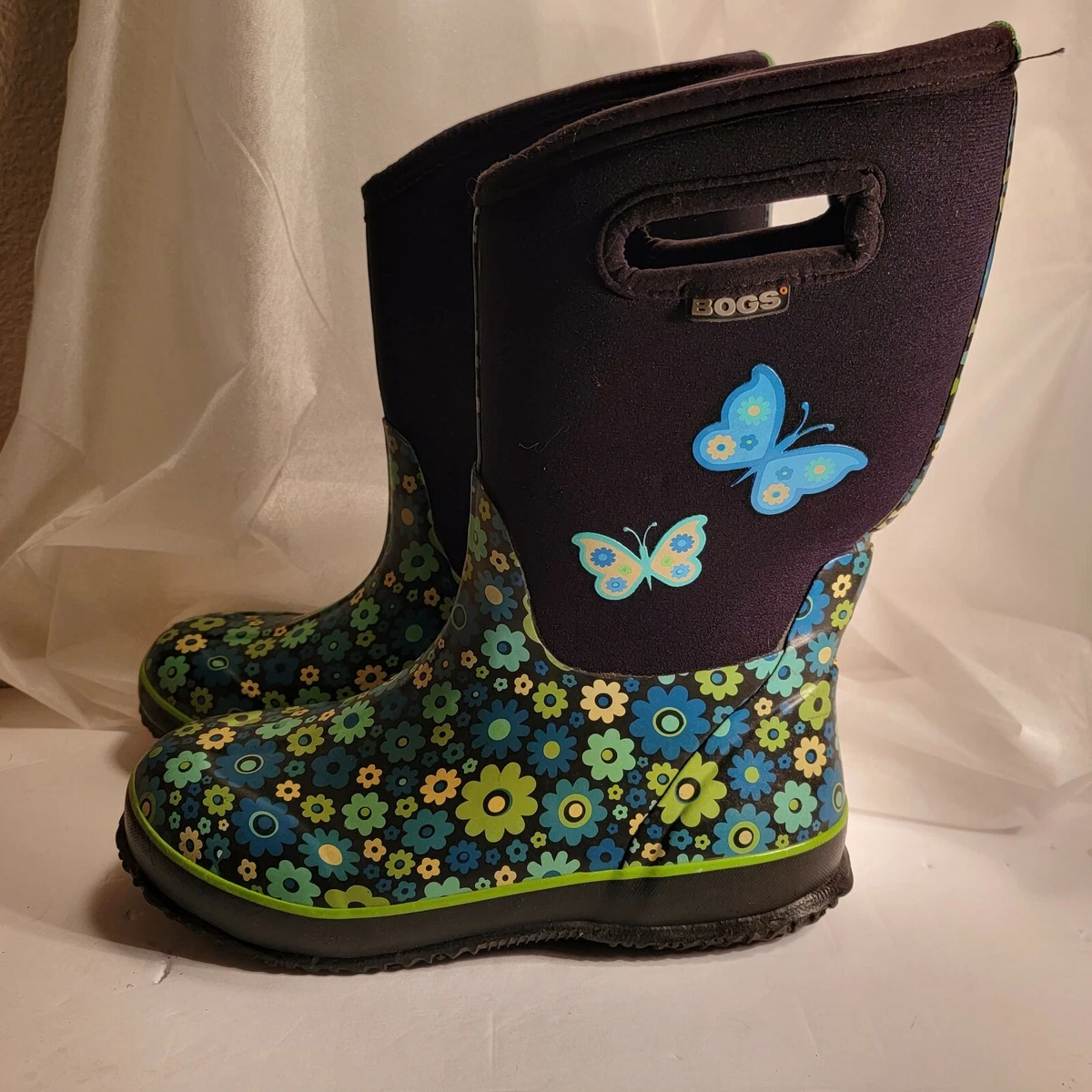 Used kids clearance bogs